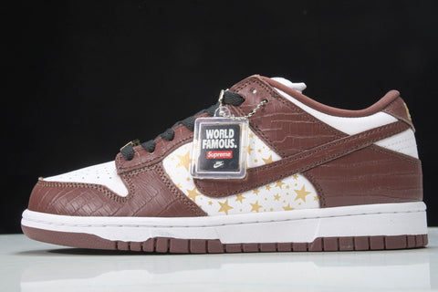 Supreme x SB Dnk Low Stars 'Barkroot Brown'