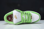 Supreme x SB Dnk Low Stars 'Mean Green'