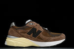 NB 990v3 x JJJJound 'Montréal'