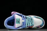 SB Dnk Low x Futura Laboratories 'Bleached Aqua'