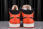 AJ1 Retro Mid SE ‘Team Orange’