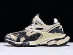 Track 2.0 Trainer 'Beige Black'