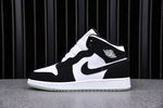 AJ1 Mid SE GS ‘Glow in the Dark Panda’