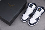 AJ1 Mid GS ‘Obsidian’