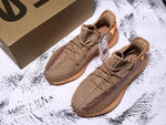 Yzy Boost 350 v2 Clay