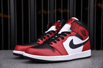 AJ1 Mid ‘Chicago Black Toe’